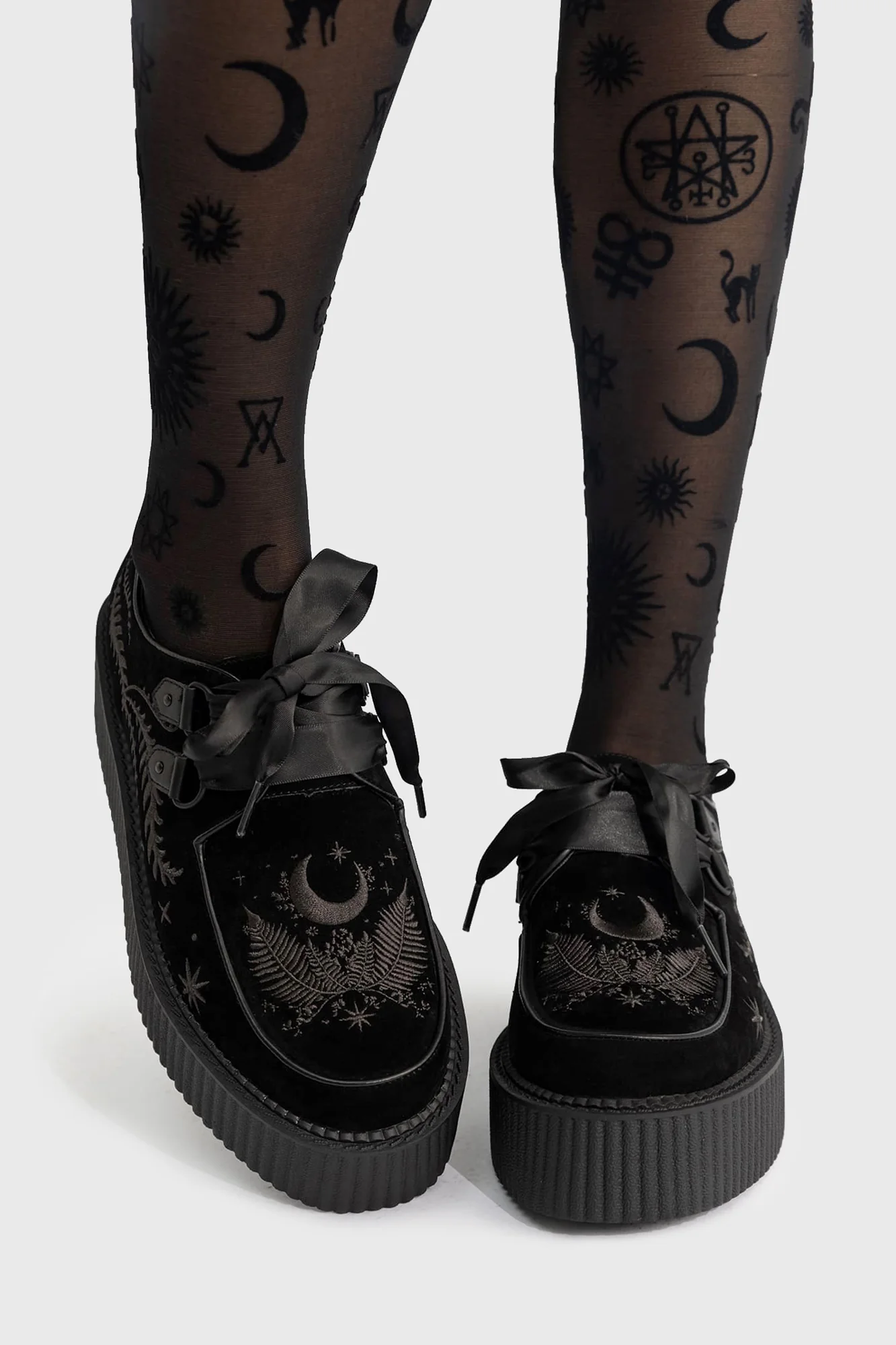 In A Phase Creepers - Image 2