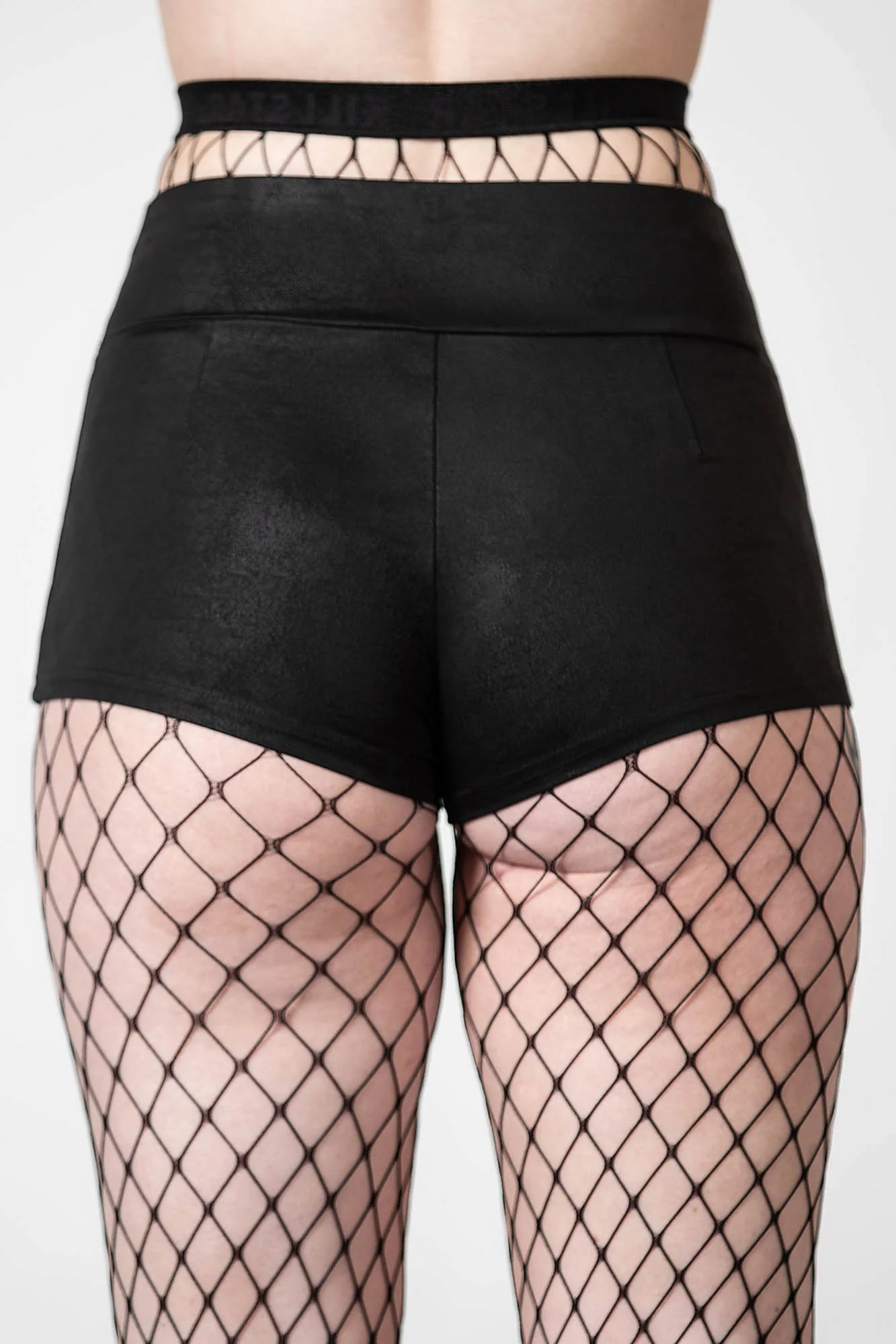 Melvina Hotpants - Image 4