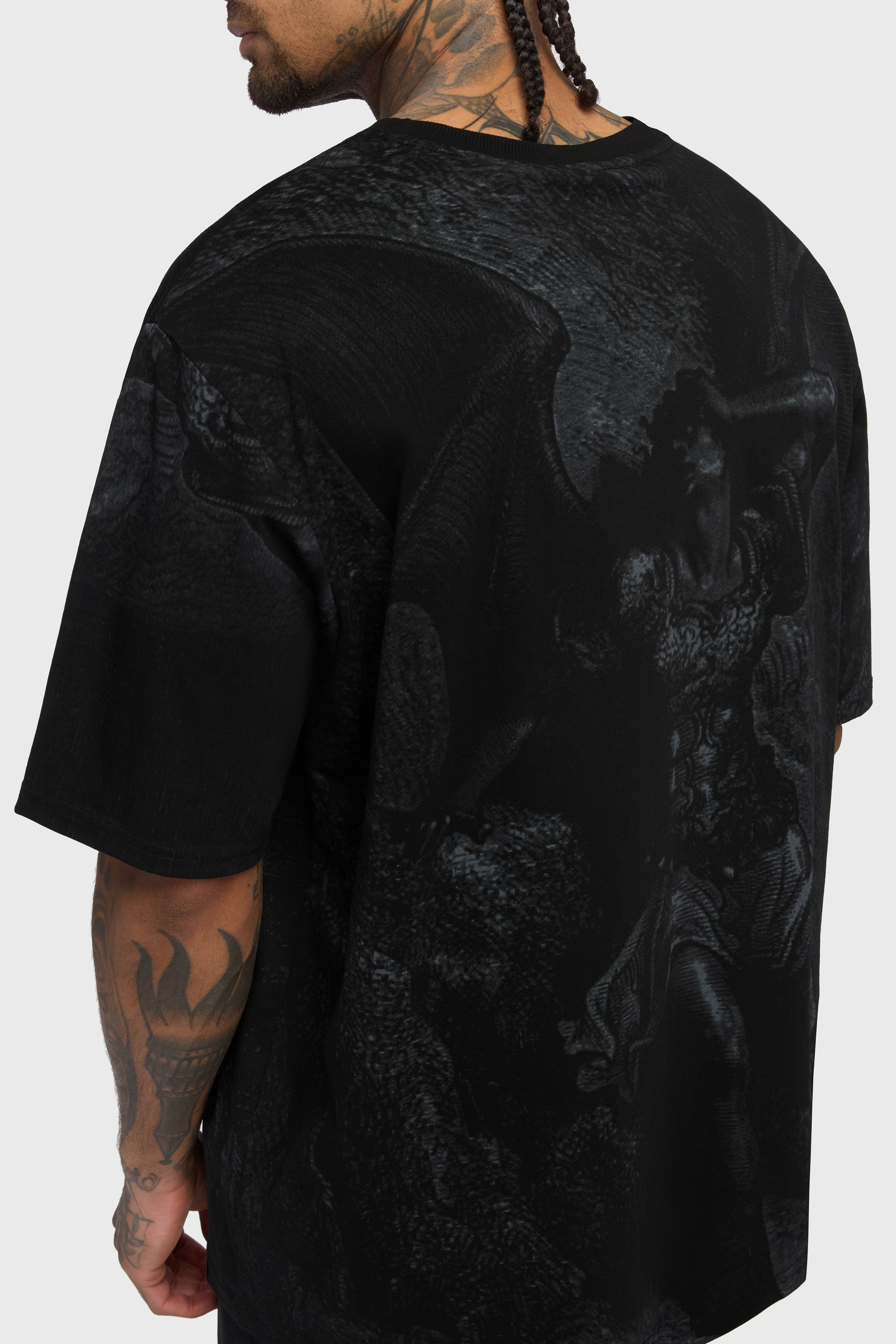 Noir Relic Oversized T Shirt - Image 4