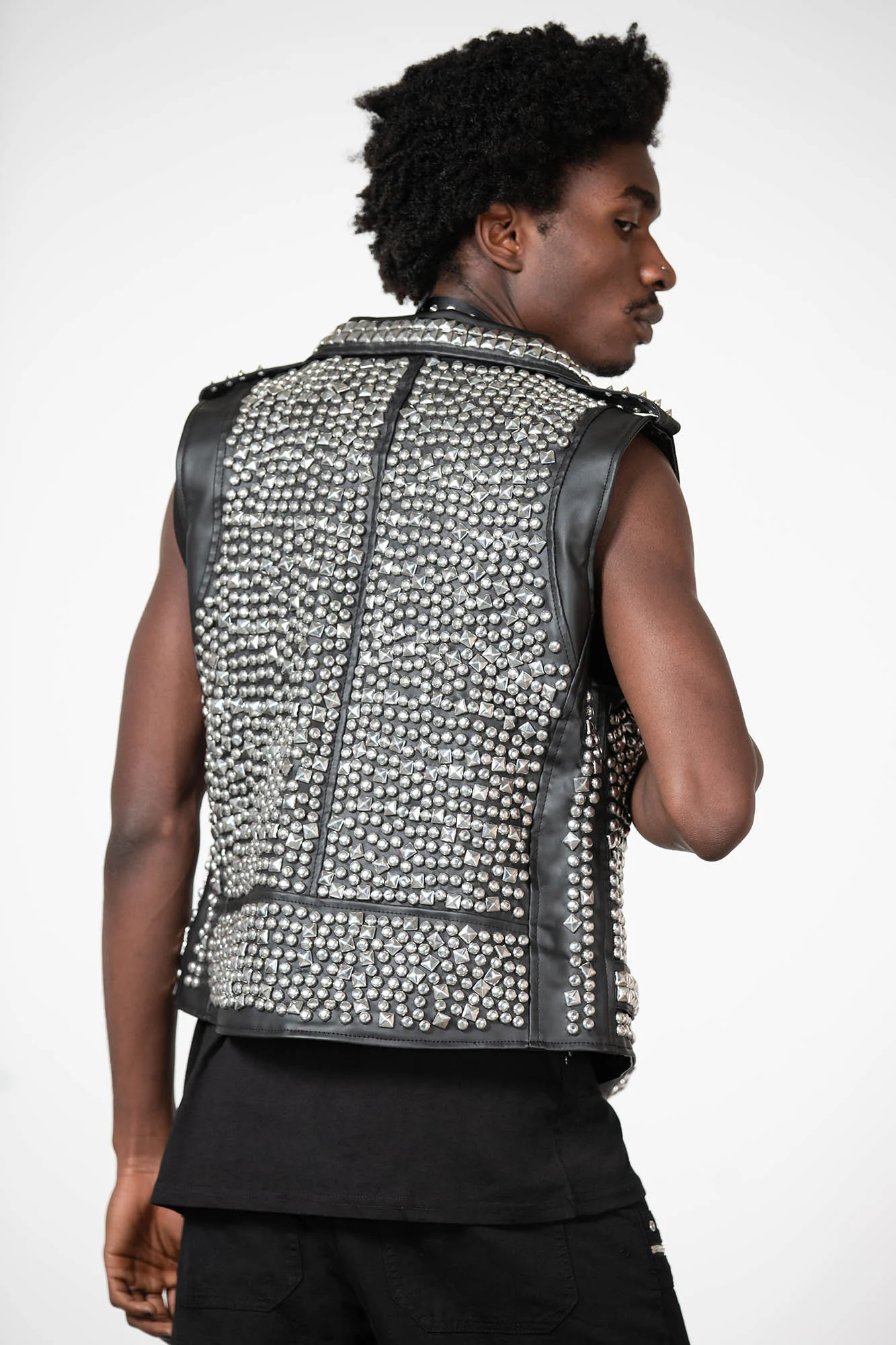 Overload II Leather Vest [FAUX LEATHER] - Image 3