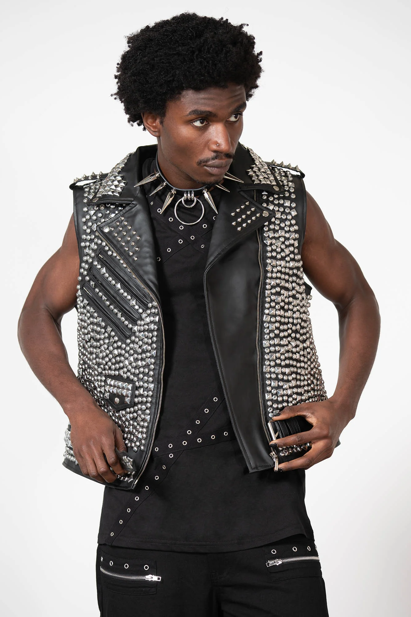 Overload II Leather Vest [FAUX LEATHER] - Image 4