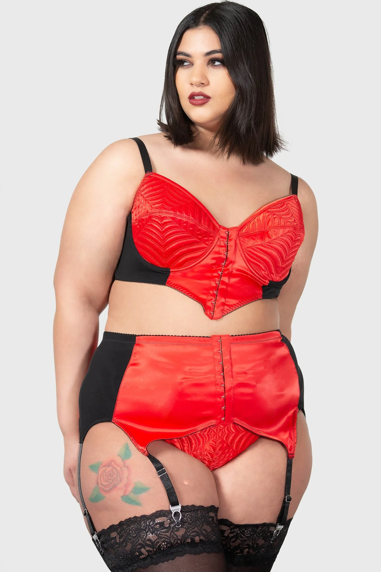 Scarlet Webutant Garter Belt [PLUS] - Image 3