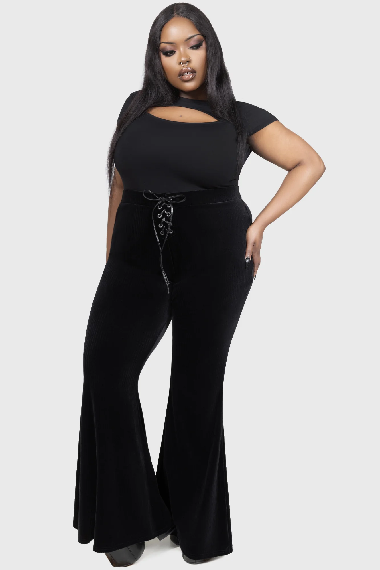 She Wolf Flares - Image 5