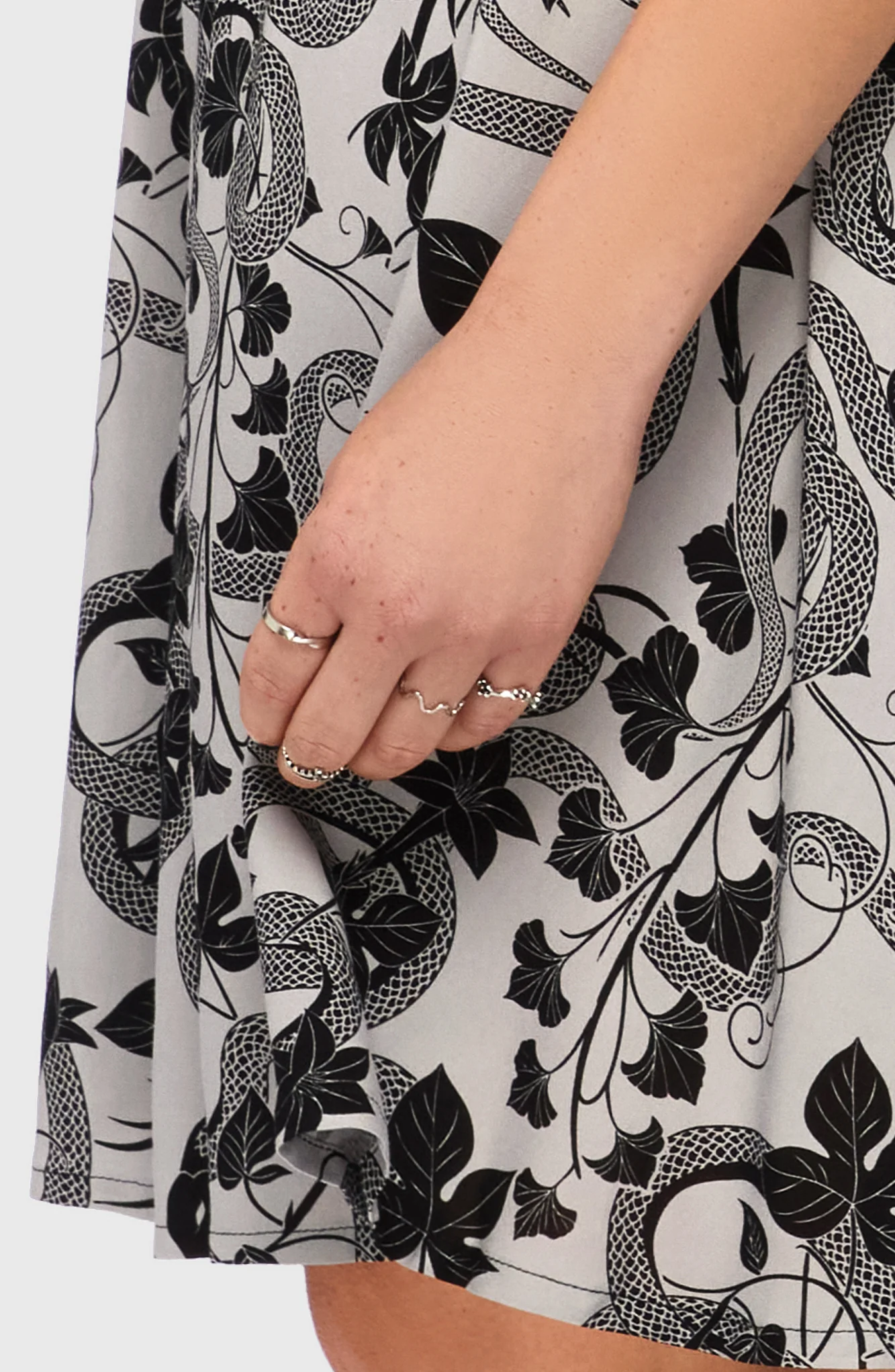 Venomous Rose Puffed Sleeve Mini Dress - Image 5